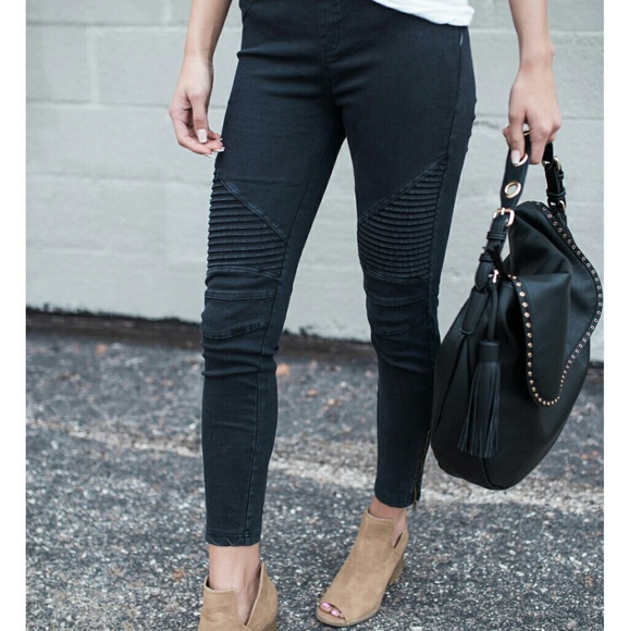 SOLD OUT Black Moto Stretch Leggings - Picture 3 of 6